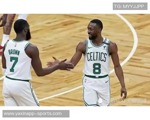 普理查德盛赞布朗为联盟顶级球员强烈支持其进入MVP讨论行列